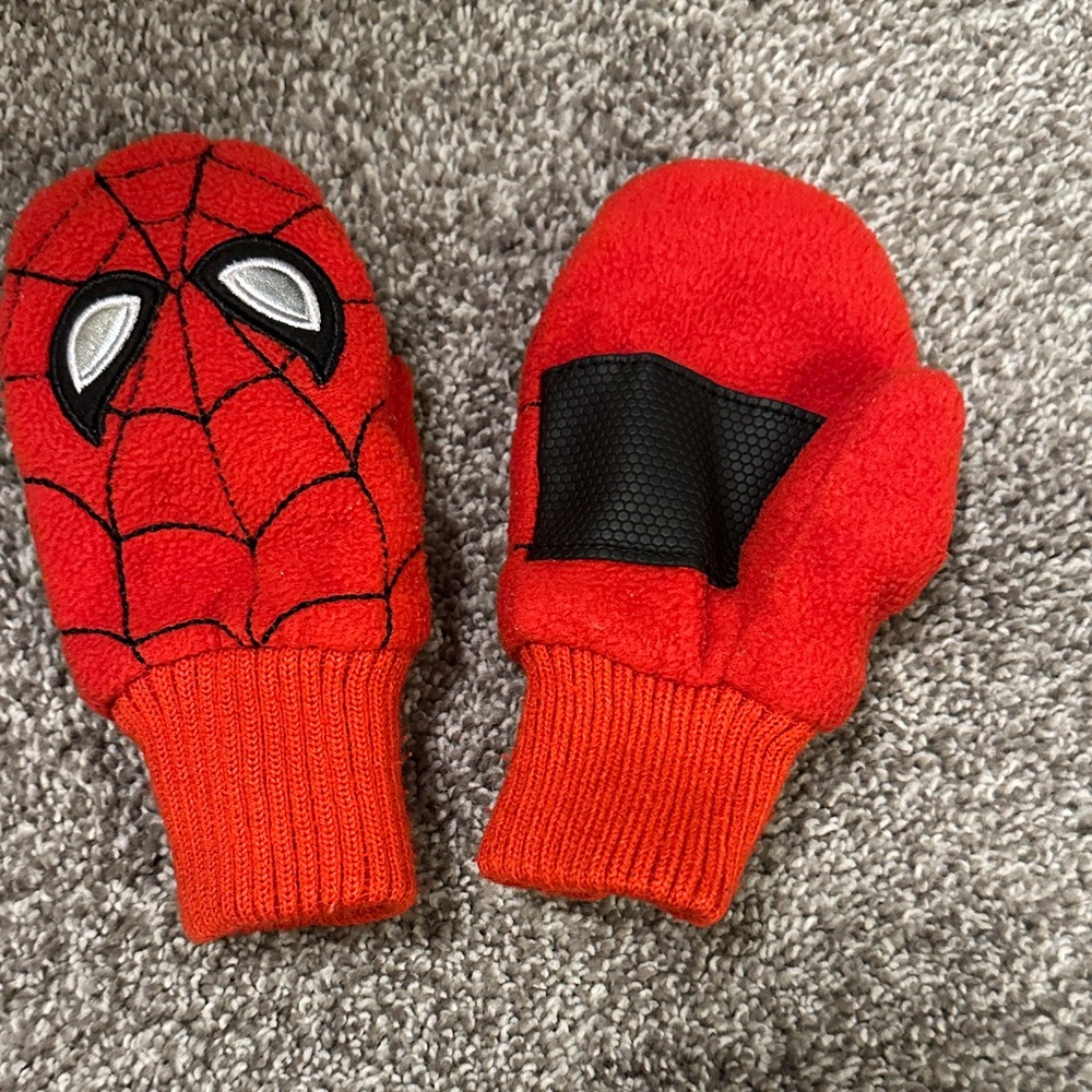 GAP Kids Red Hero Knit Mittens